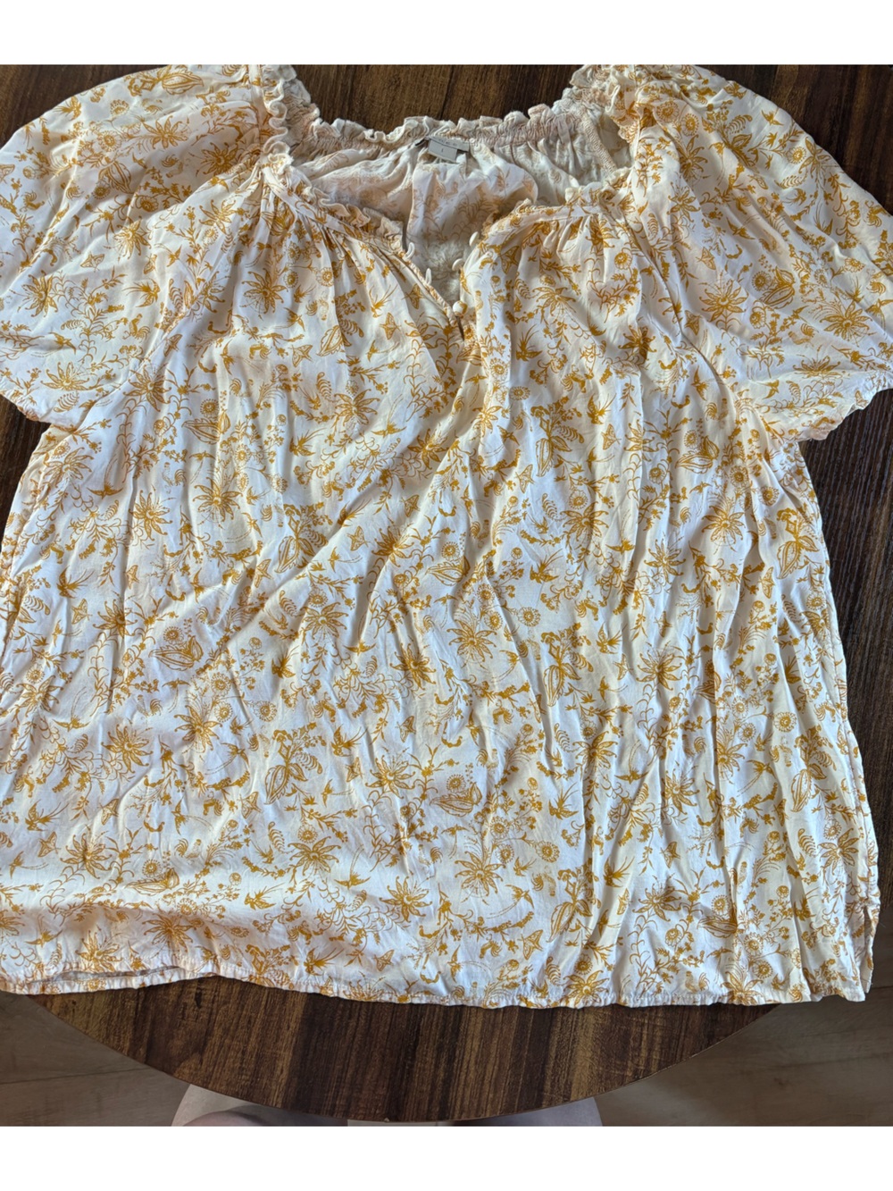hinge White Sheet Set with Mustard Floral Print